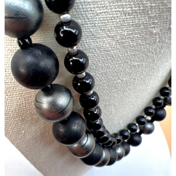 Double-Strand Beaded Necklace With Black & Silver Pendant.  B94 - Picture 8 of 10
